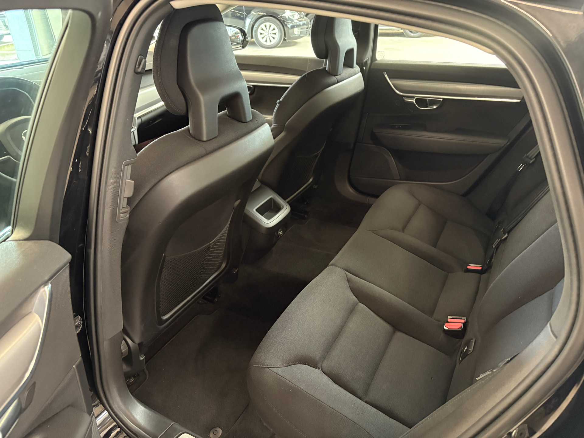 Volvo S90 2,0 T4 Momentum 190HK 8g Aut.