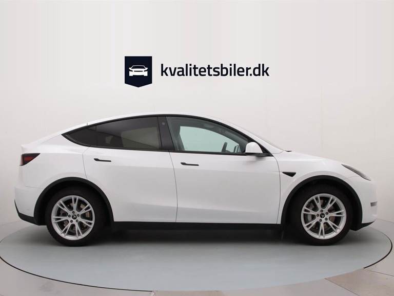 Tesla Model Y EL Long Range AWD 514HK 5d Aut.