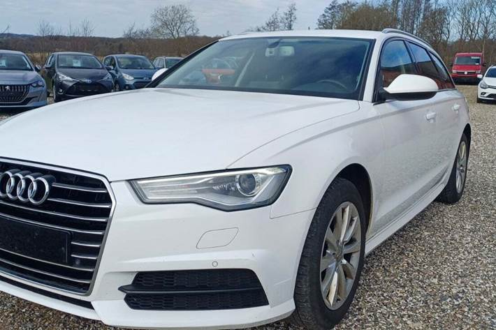 undefined Audi A6 fra 2017 set udefra