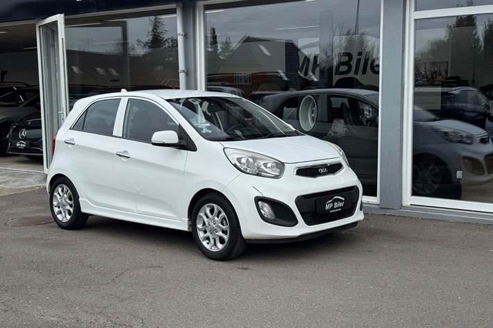 Hvid Kia Picanto fra 2013