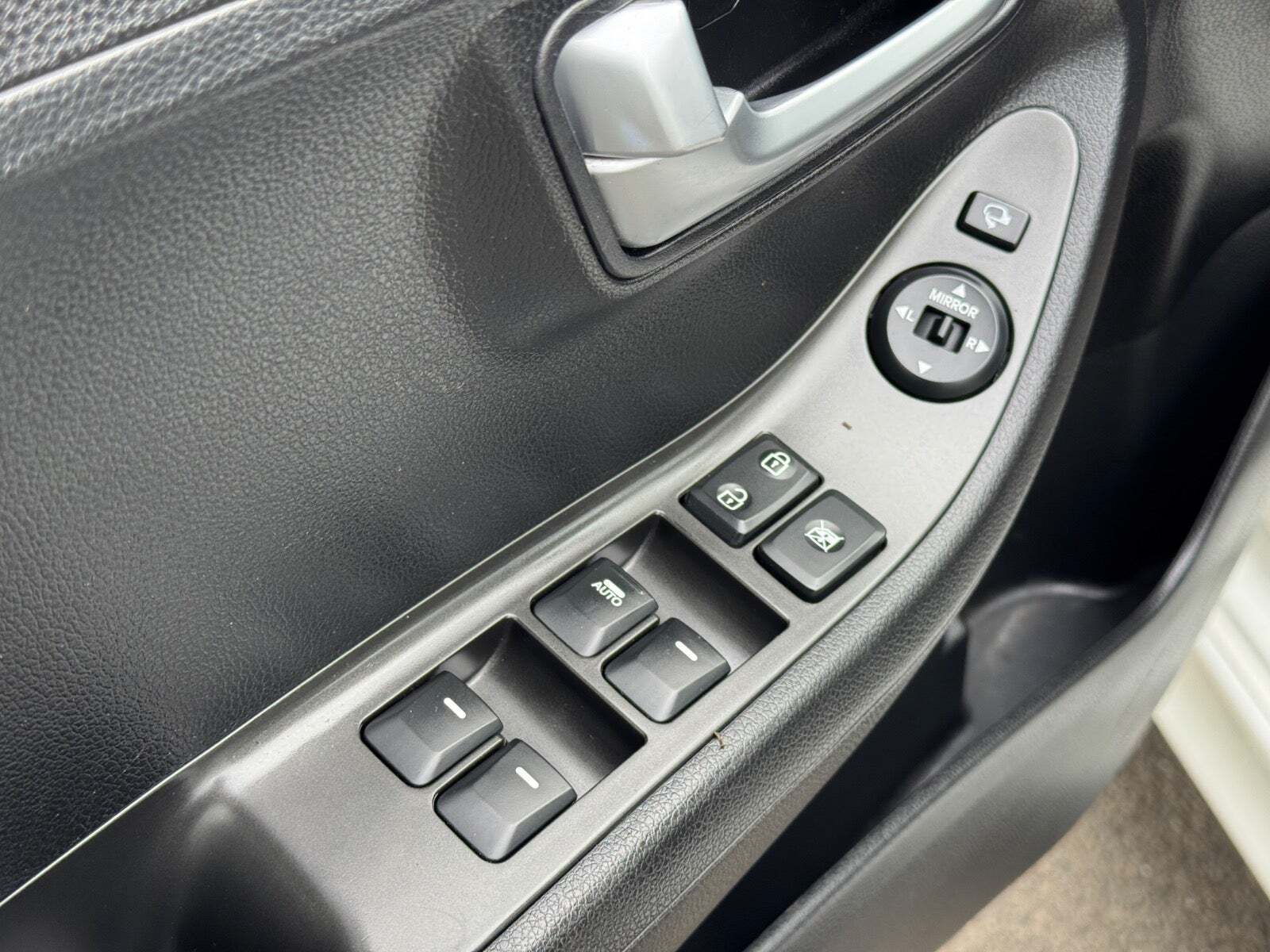 Hvid Kia Picanto fra 2013