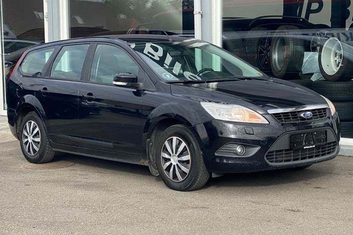 Sort Ford Focus fra 2010