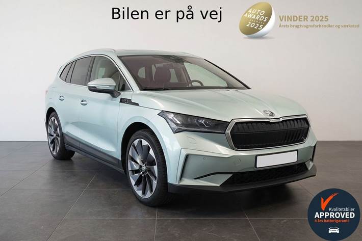 Sølv Skoda Enyaq fra 2021 set udefra