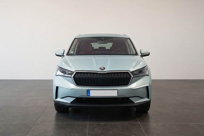 Sølv Skoda Enyaq fra 2021