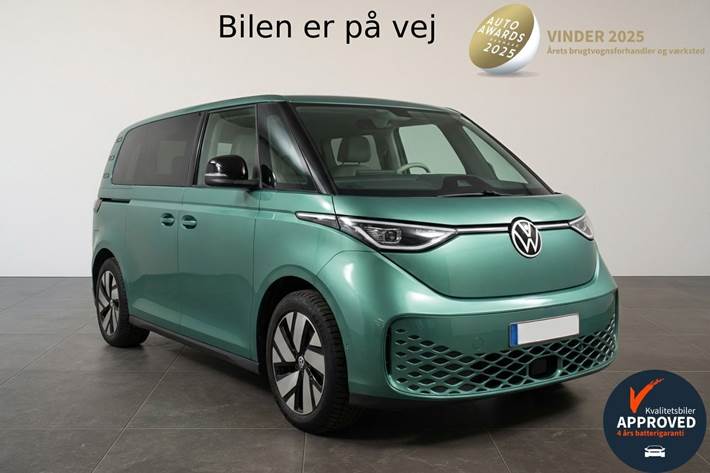 Grøn VW ID.Buzz fra 2023 set udefra