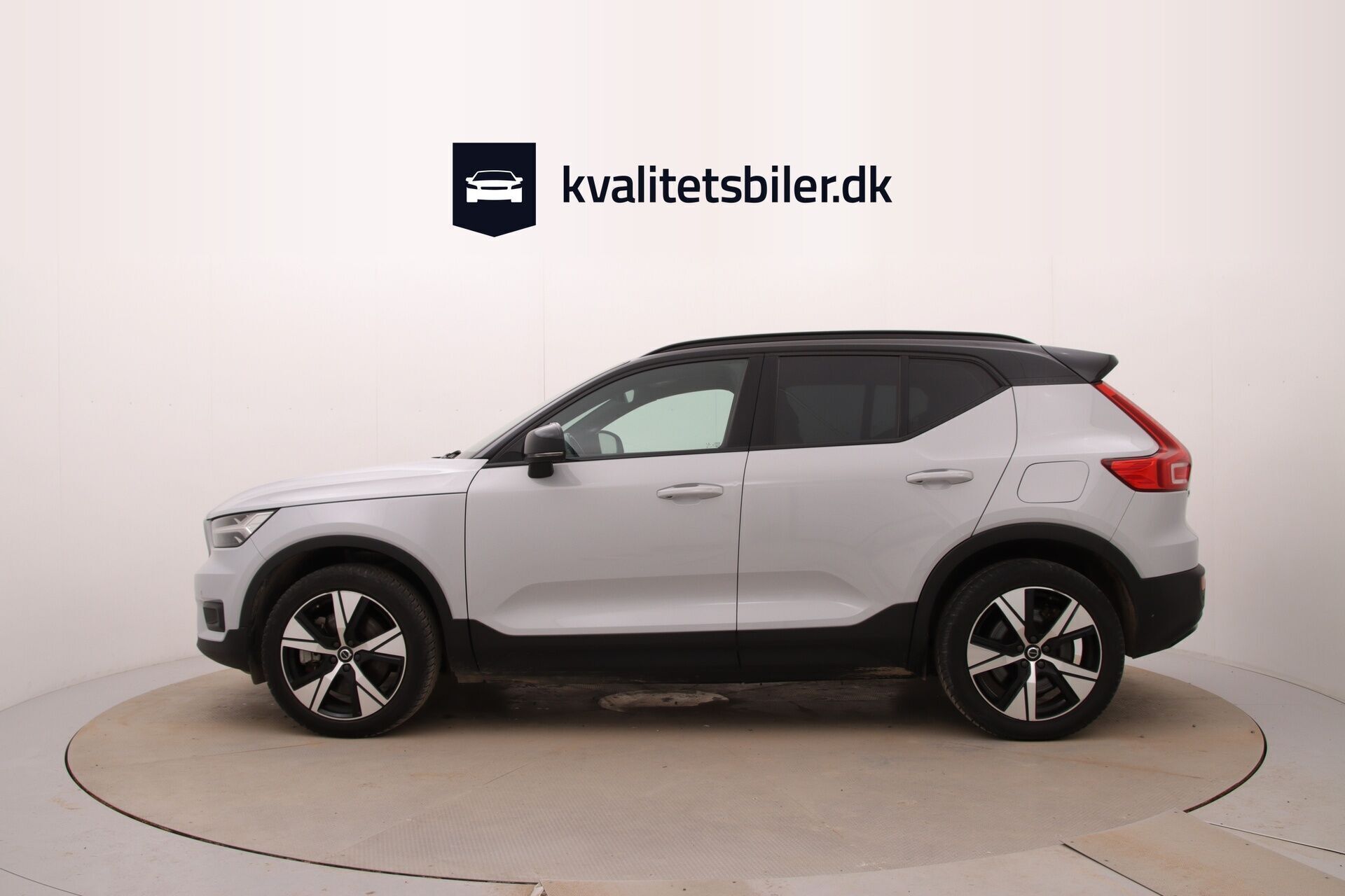 Volvo XC40 P8 Recharge Twin R-design AWD 408HK 5d Aut.