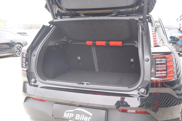 Sort Volvo EX30 fra 2025