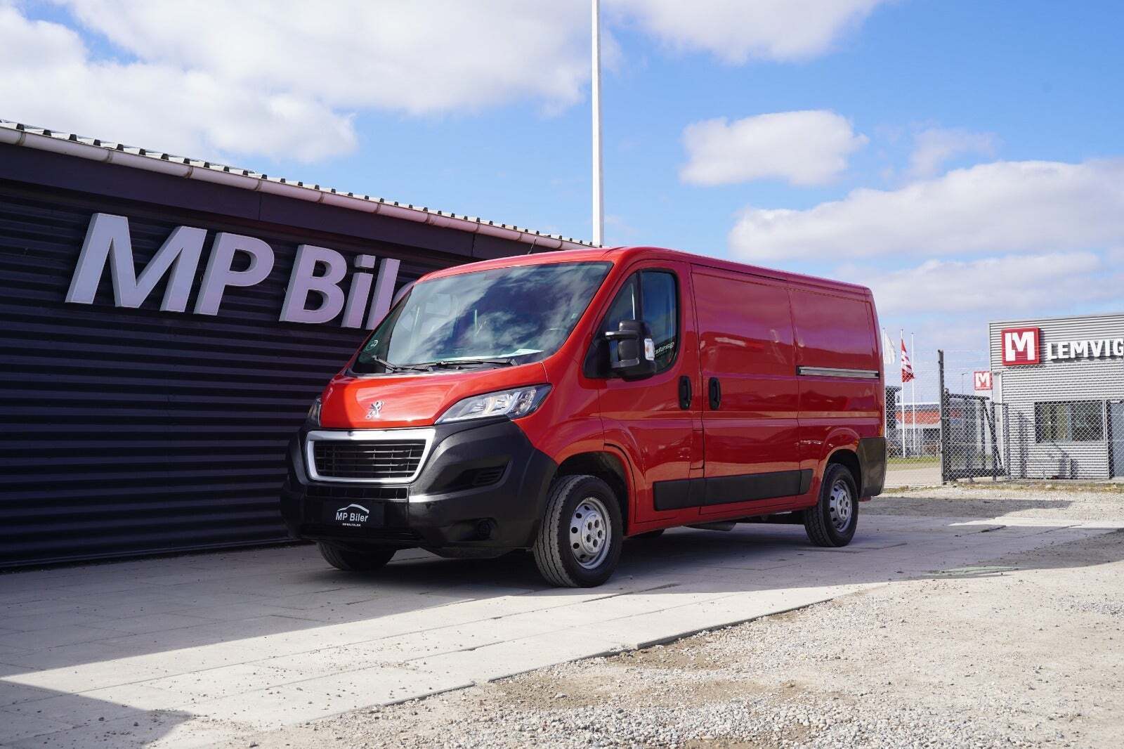 Peugeot Boxer 330 2,0 BlueHDi 130 L2H2