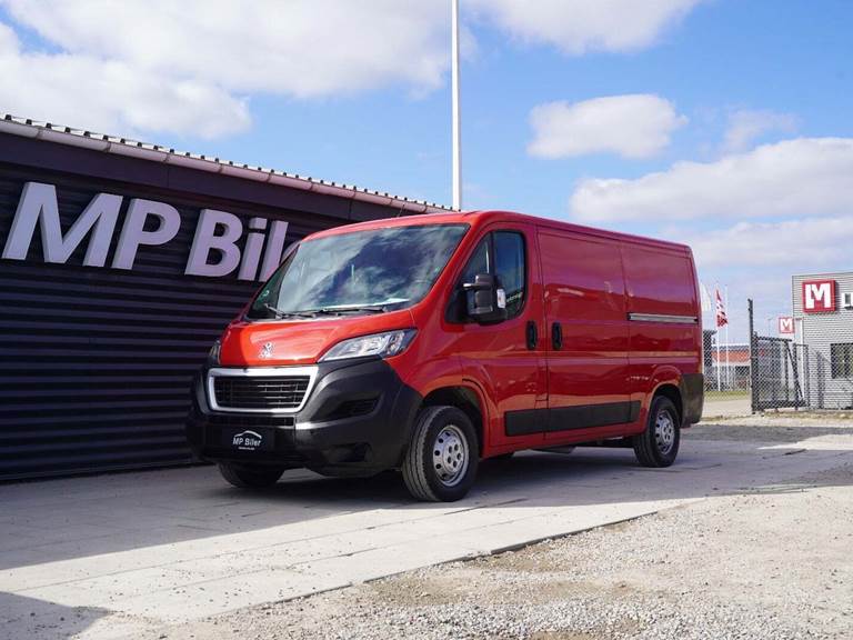 Peugeot Boxer 330 2,0 BlueHDi 130 L2H2
