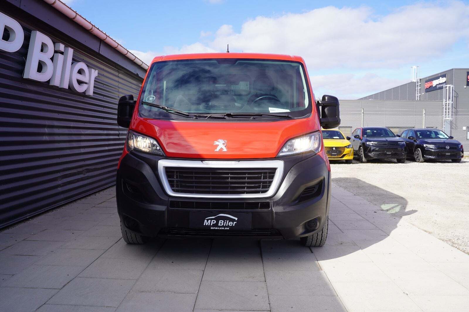 Peugeot Boxer 330 2,0 BlueHDi 130 L2H2