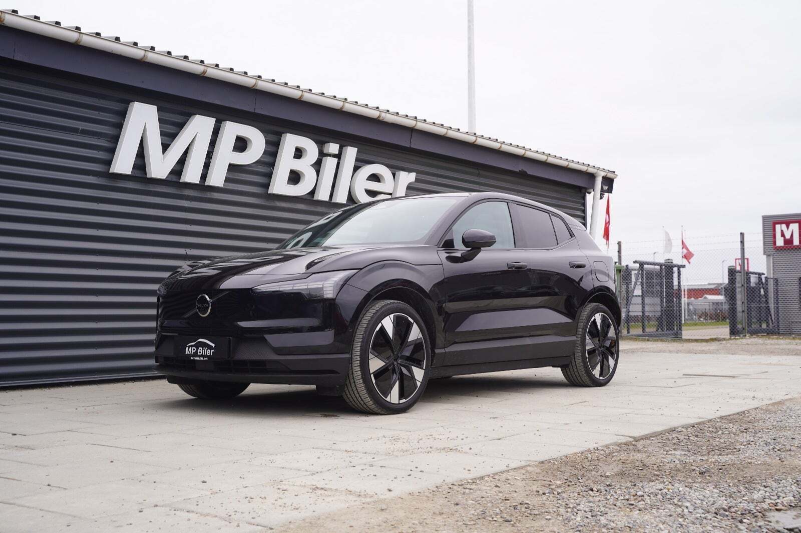 Volvo EX30 Extended Range Ultra