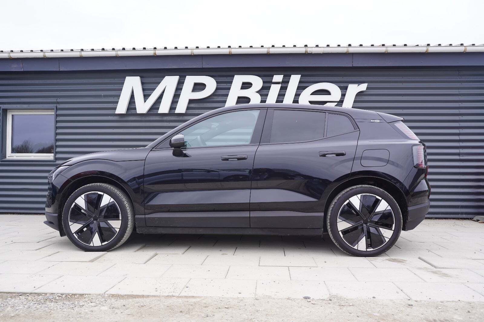 Volvo EX30 Extended Range Ultra