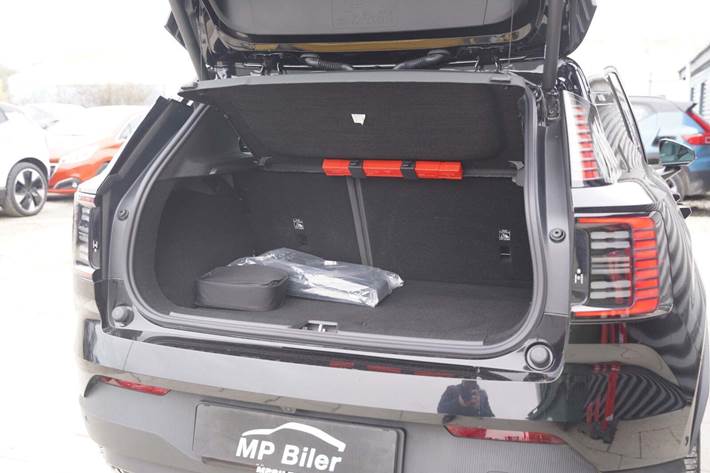 Sort Volvo EX30 fra 2025