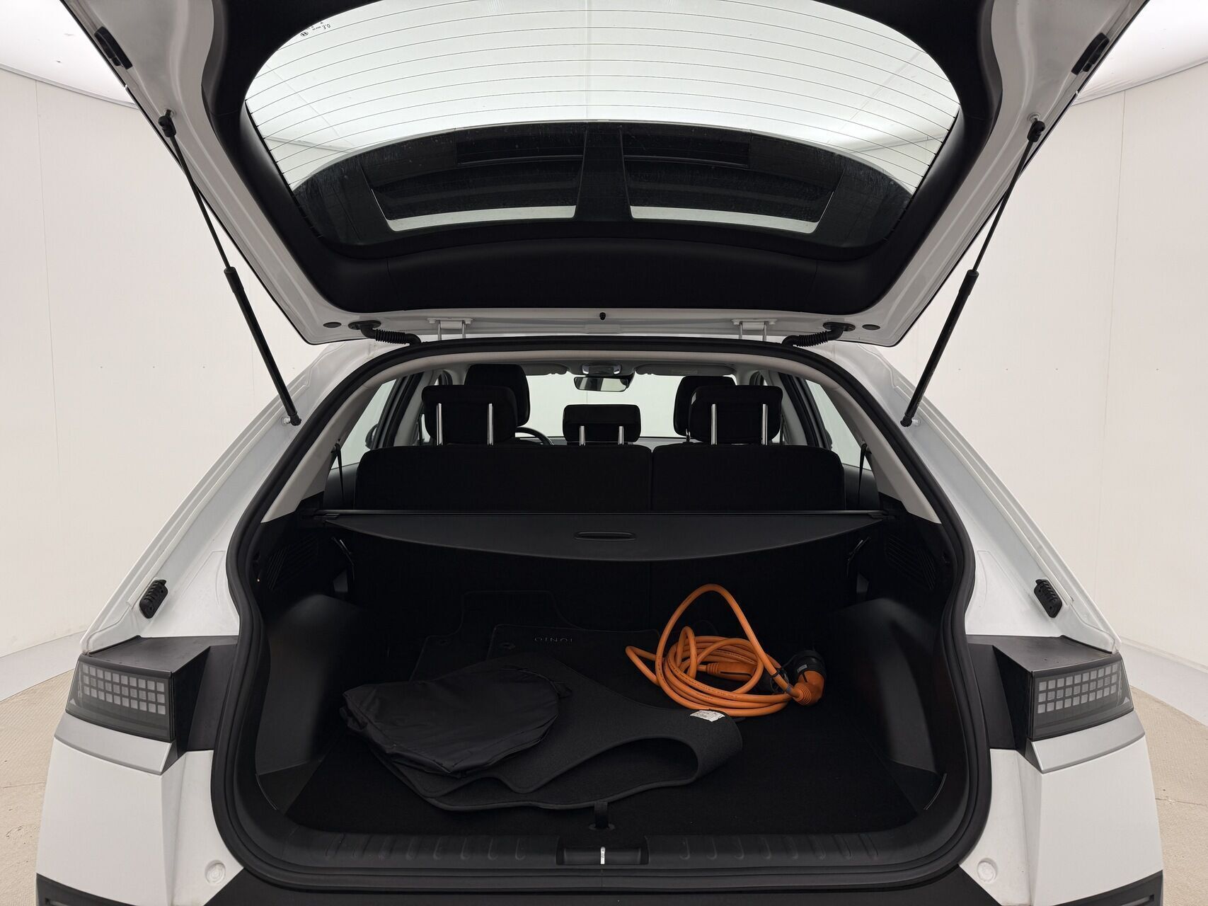 Hvid Hyundai Ioniq 5 fra 2022