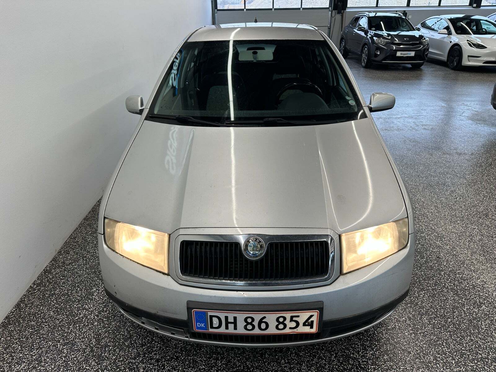 Sølv Skoda Fabia fra 2003