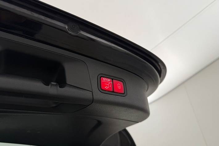 Sort Mercedes EQA 250 fra 2022