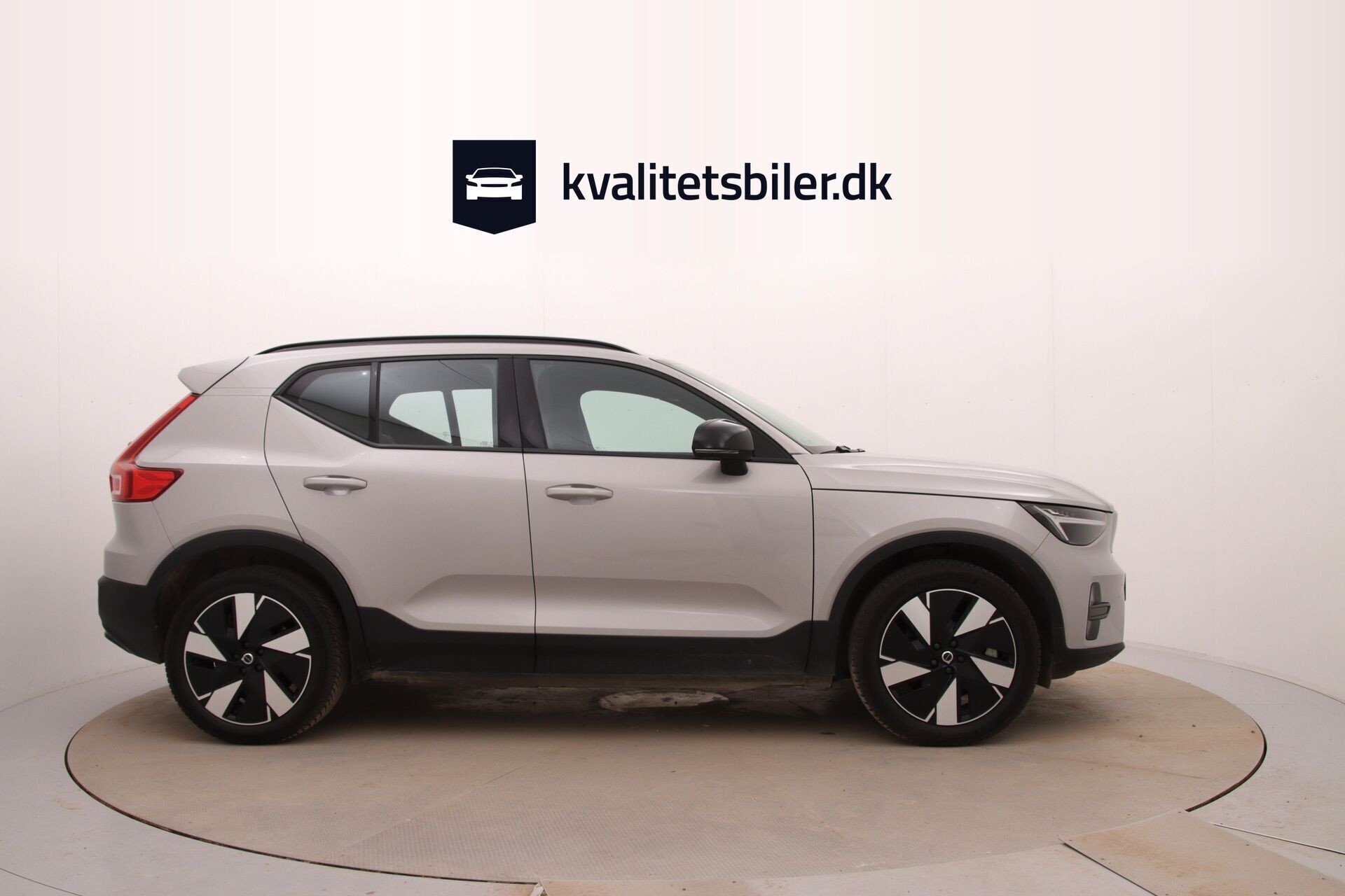 Volvo XC40 Recharge Extended Range Core 252HK 5d Aut.