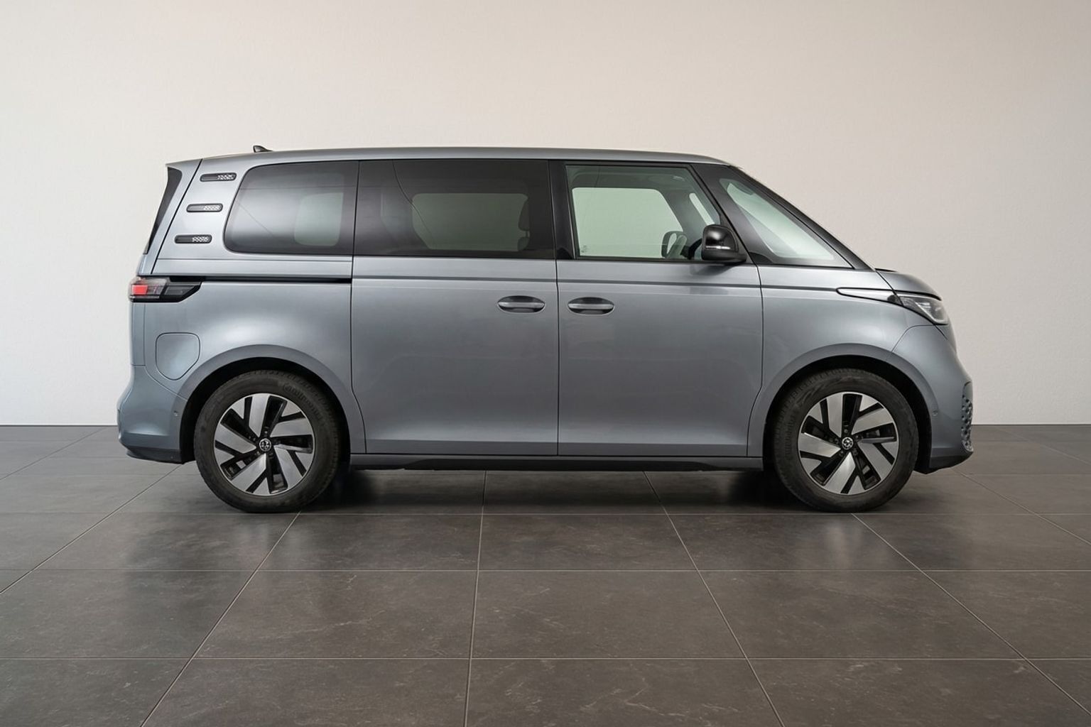 VW ID.Buzz EL Pro 204HK Aut.