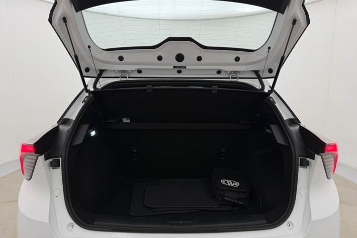 Hvid MG MG4 Electric fra 2024