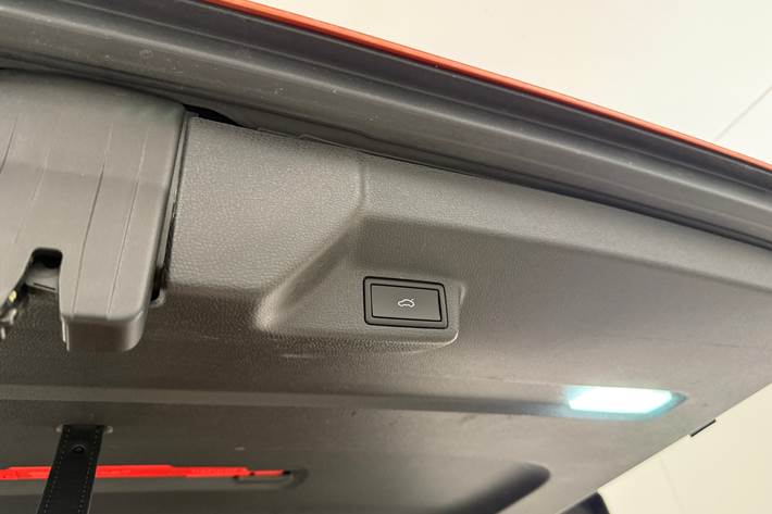 Orange VW ID.Buzz fra 2023