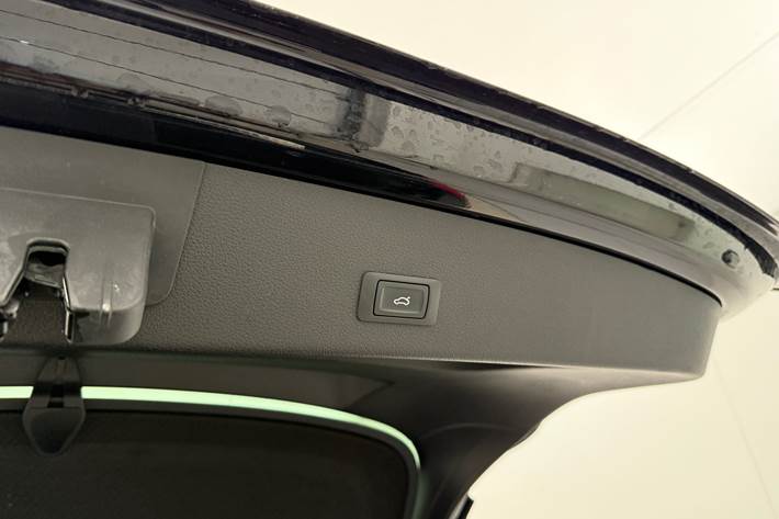 Sort Audi e-tron fra 2021