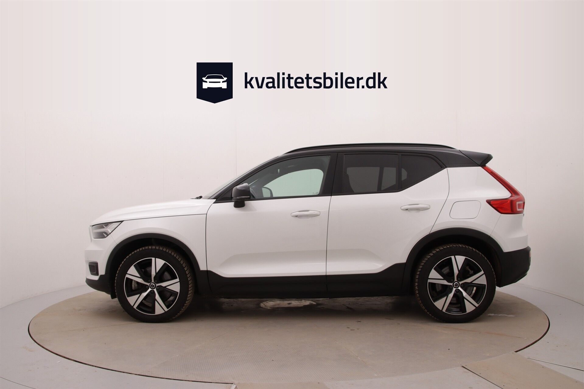 Volvo XC40 P8 Recharge Twin R-design AWD 408HK 5d Aut.