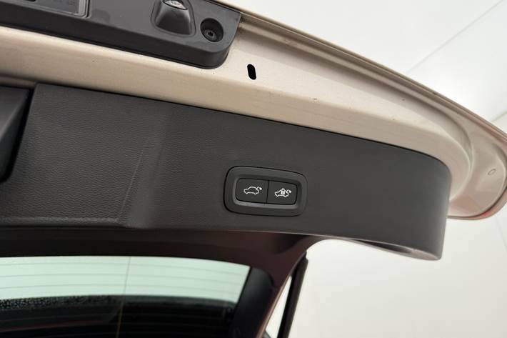 undefined Volvo XC40 fra 2023