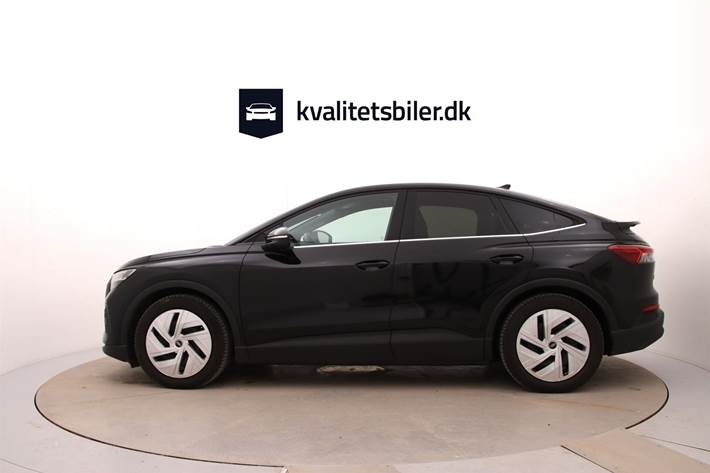 Sort Audi Q4 fra 2025