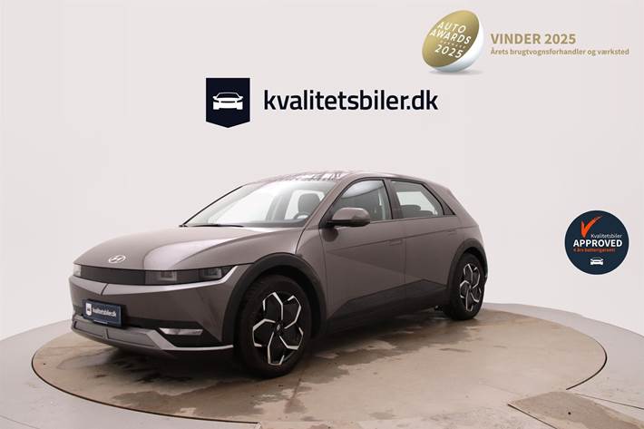Grå Hyundai Ioniq 5 fra 2021 set udefra