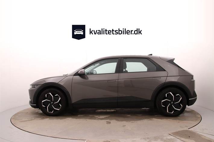 Grå Hyundai Ioniq 5 fra 2021