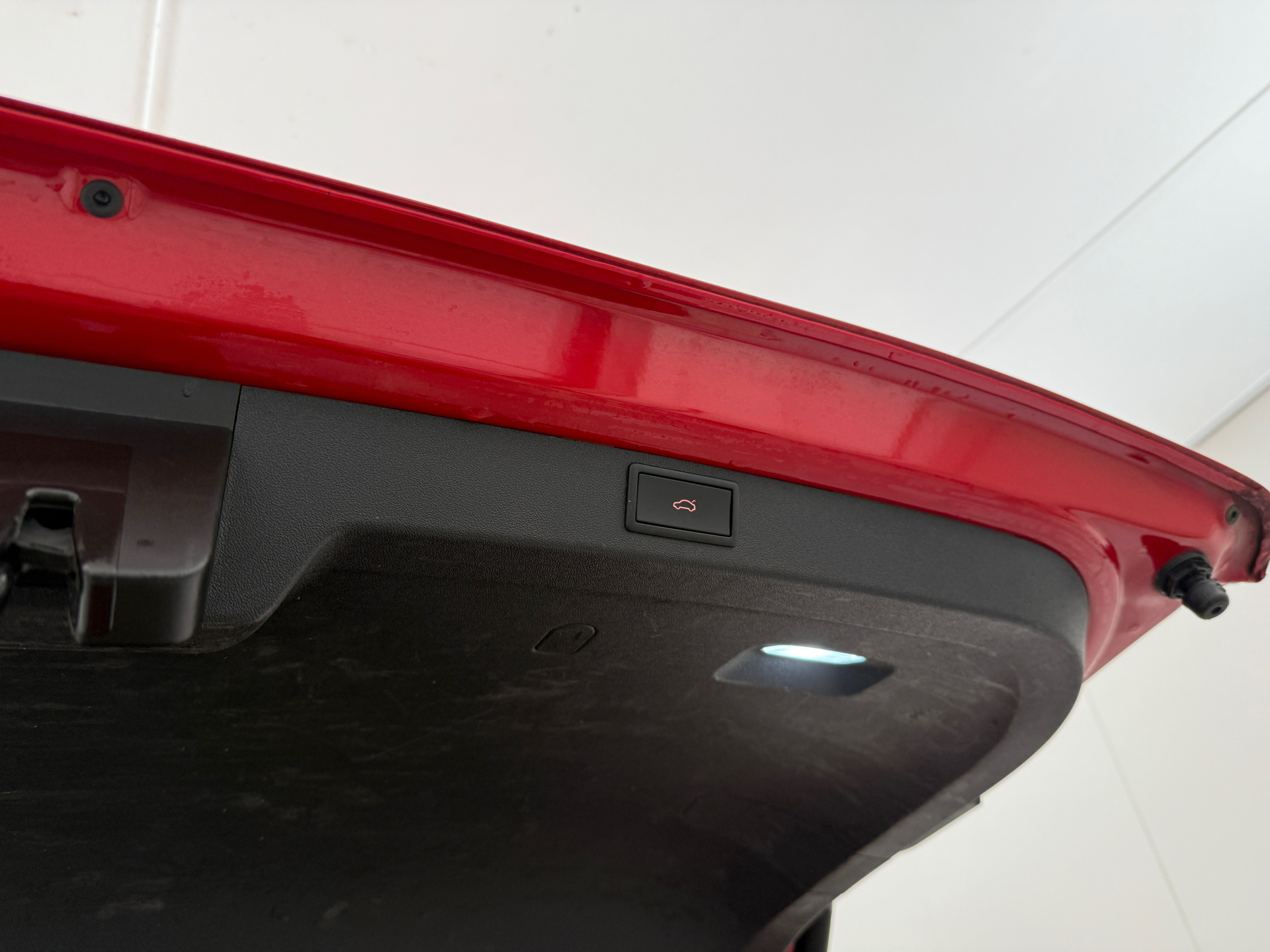 Rød Skoda Enyaq fra 2021