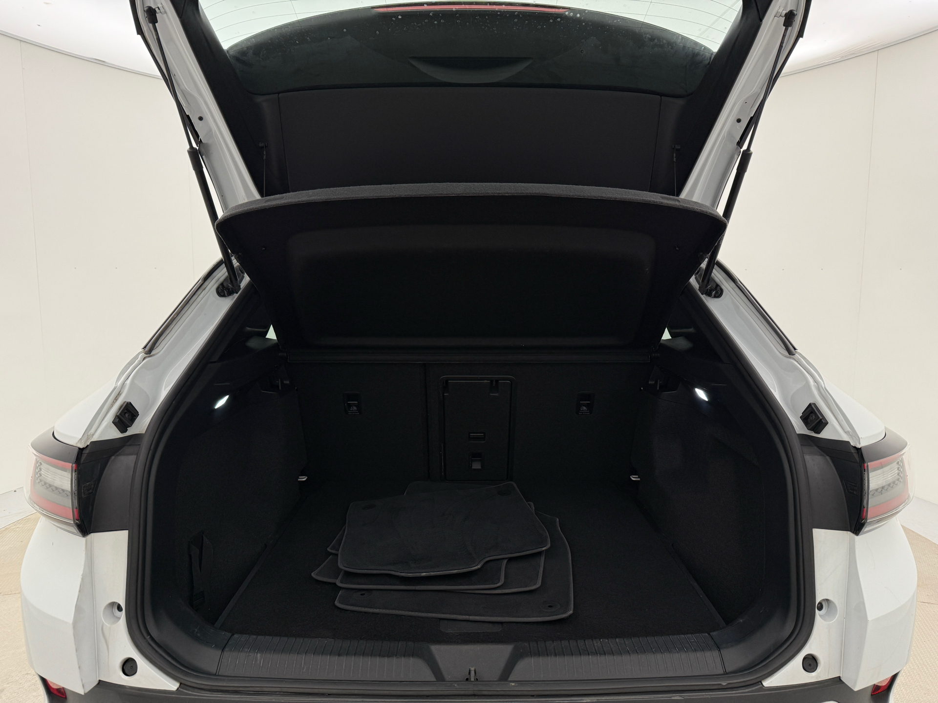 Hvid VW ID.4 fra 2022