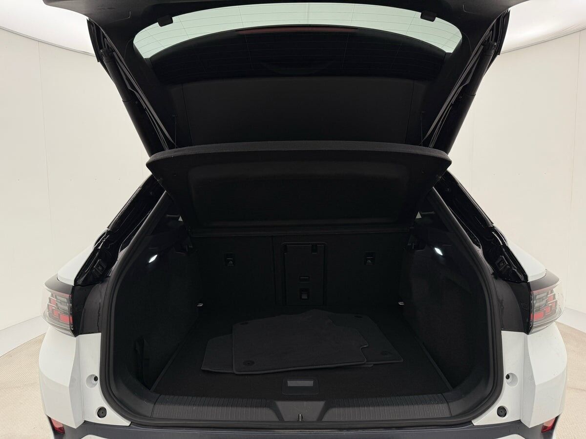 Hvid VW ID.4 fra 2021