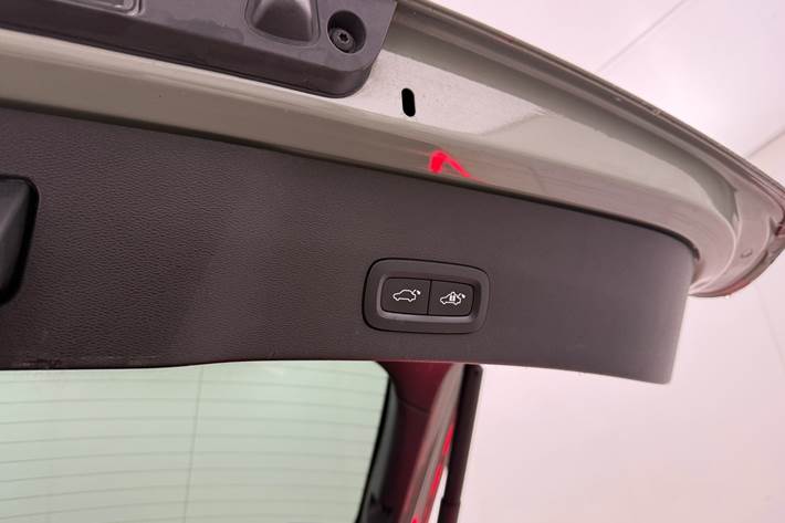 Grøn Volvo C40 fra 2021