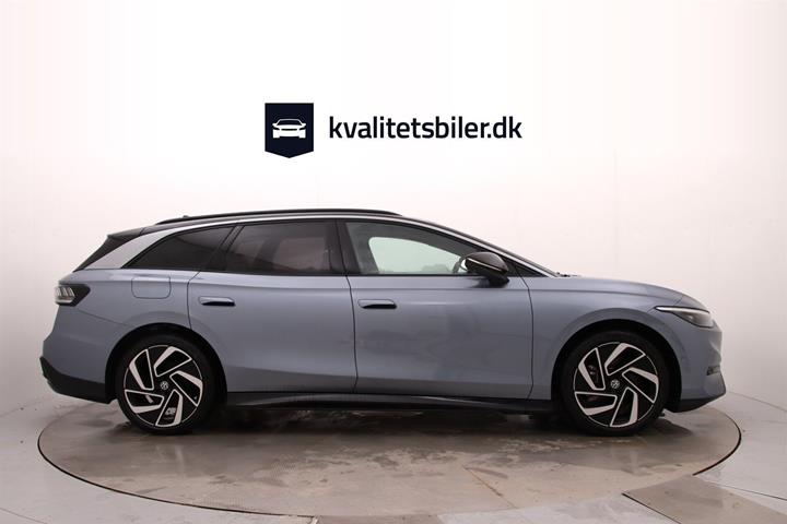 Blå VW ID.7 fra 2024