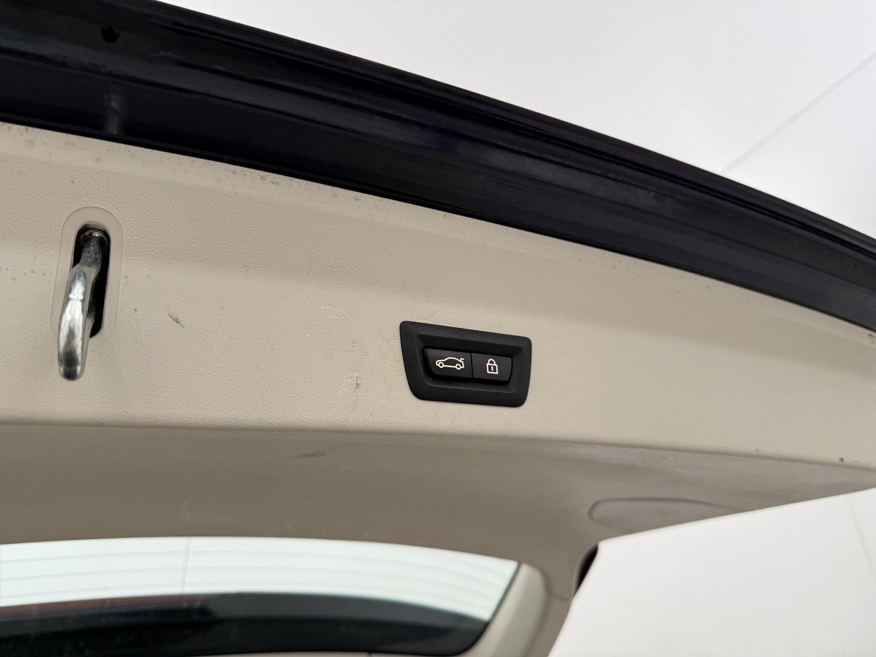 Sort BMW iX3 fra 2021