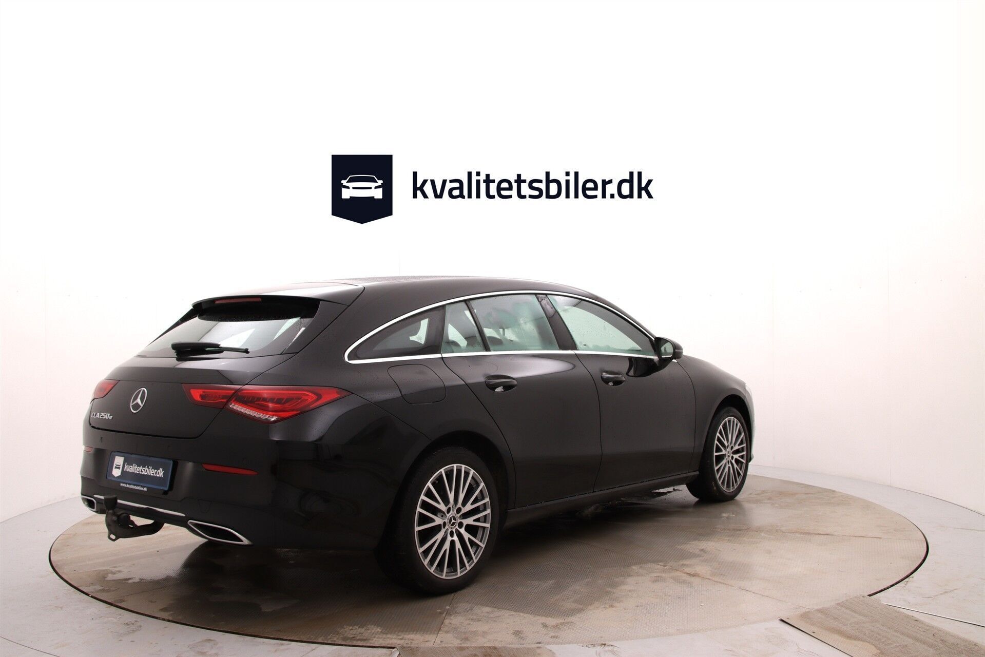 Sort Mercedes CLA250 e fra 2022