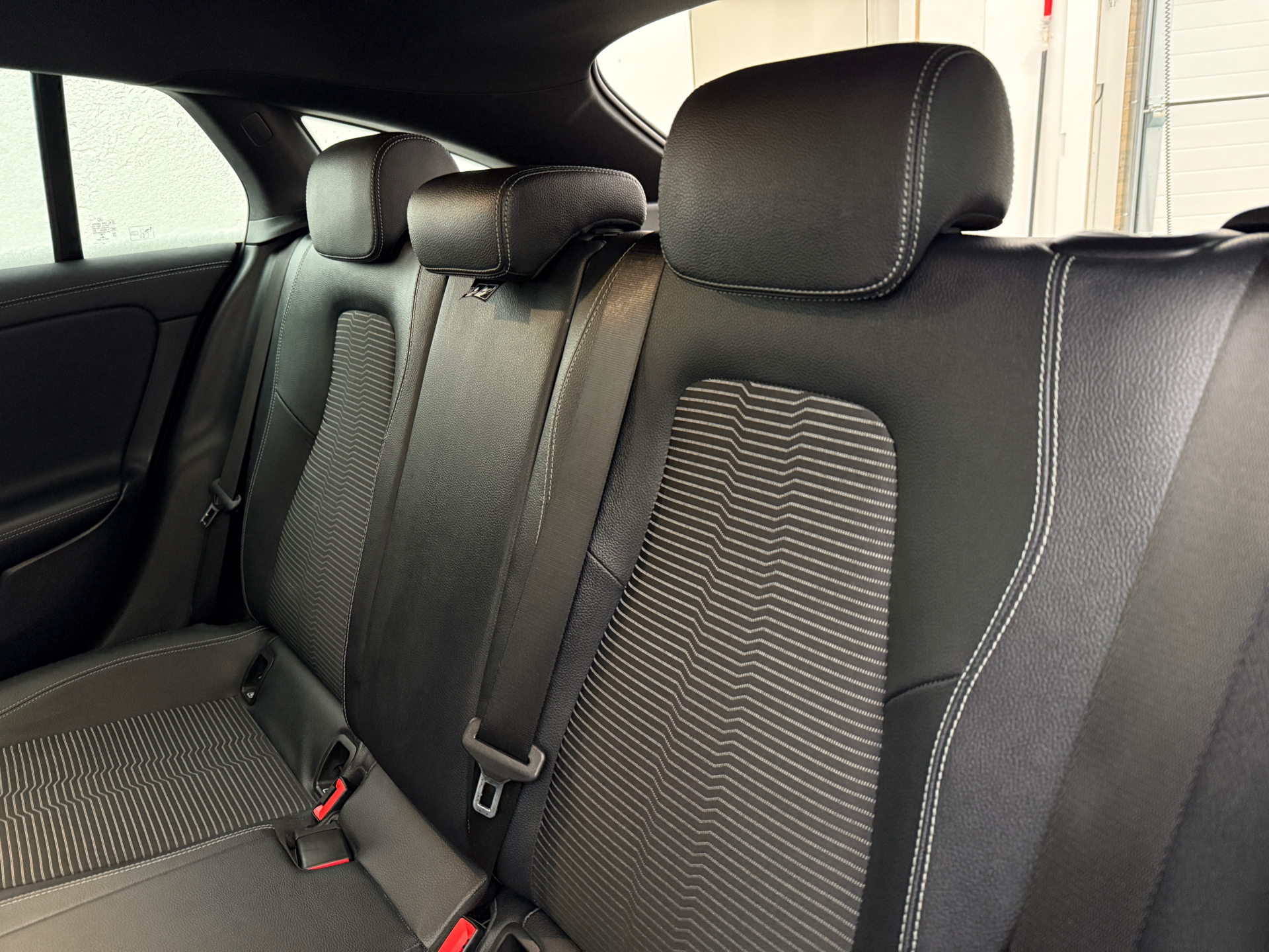 Sort Mercedes CLA250 e fra 2022