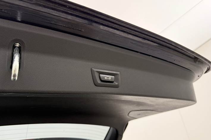 Sort BMW iX3 fra 2022