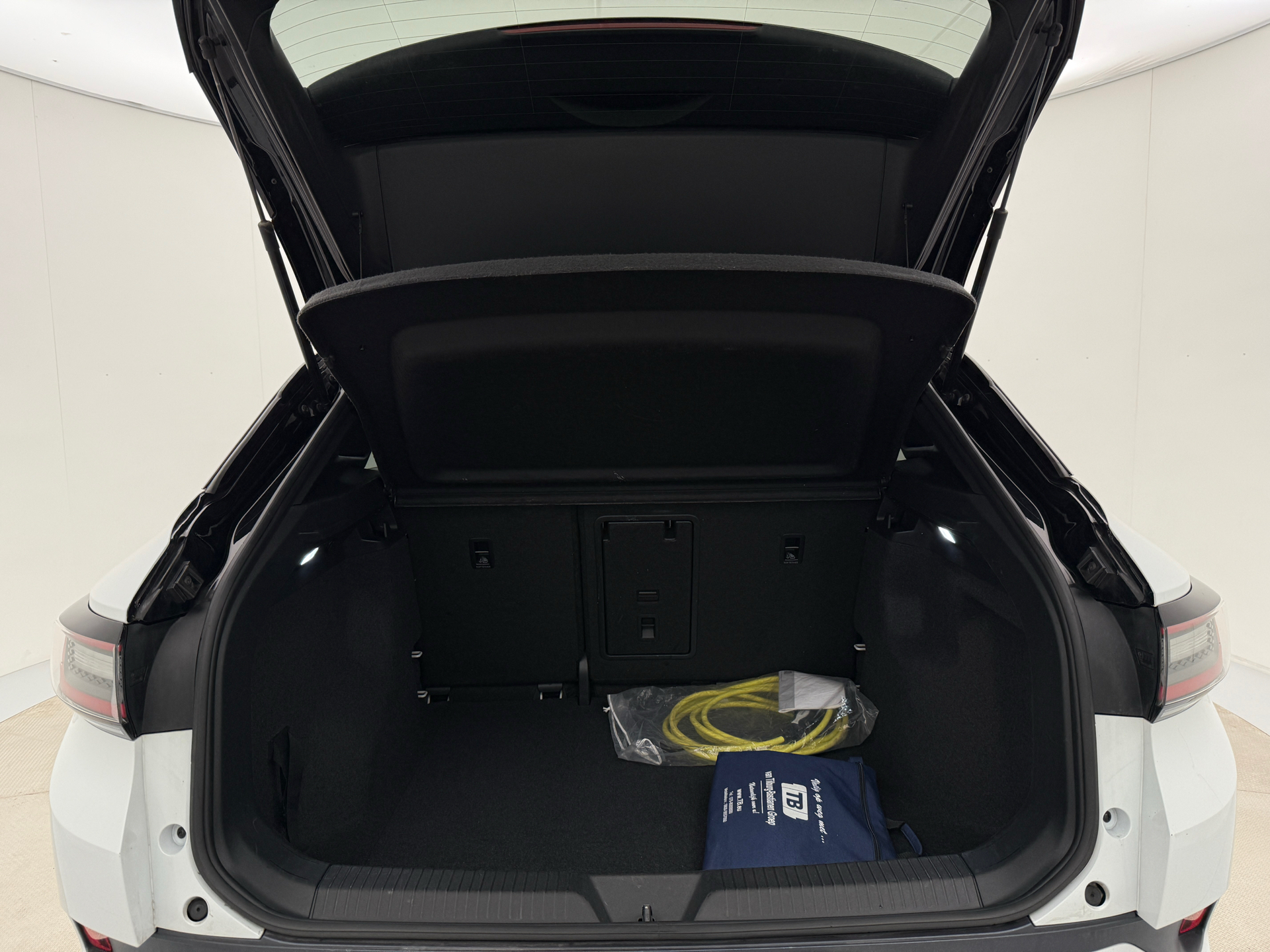 Hvid VW ID.4 fra 2020