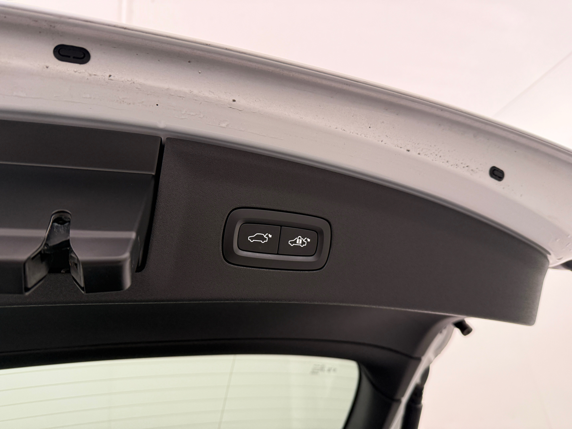 Sølv Polestar 2 fra 2023