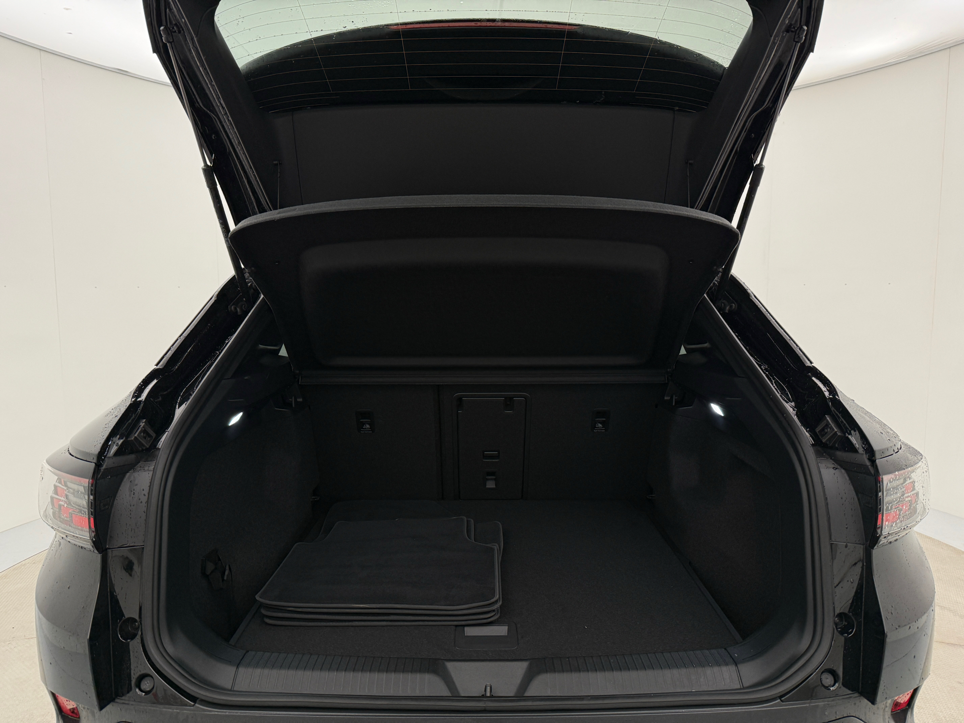 Sort VW ID.4 fra 2025