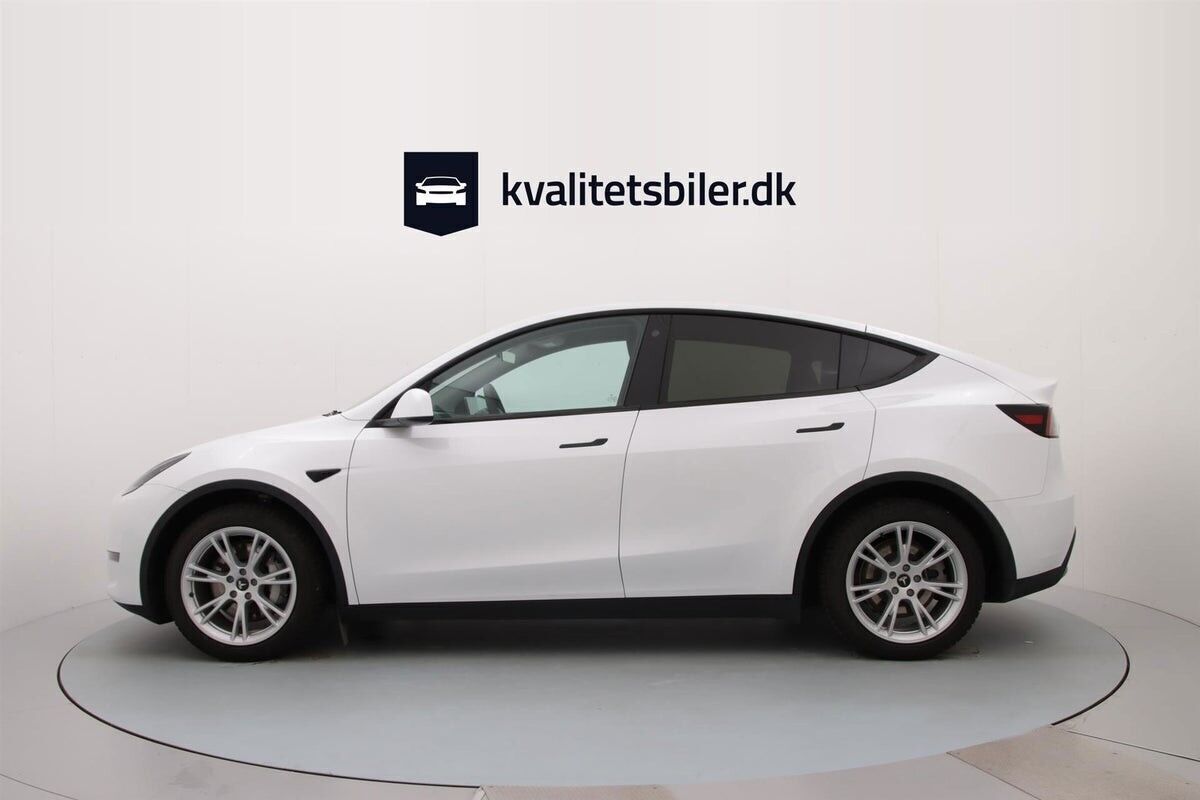 Tesla Model Y EL Long Range AWD 514HK 5d Aut.