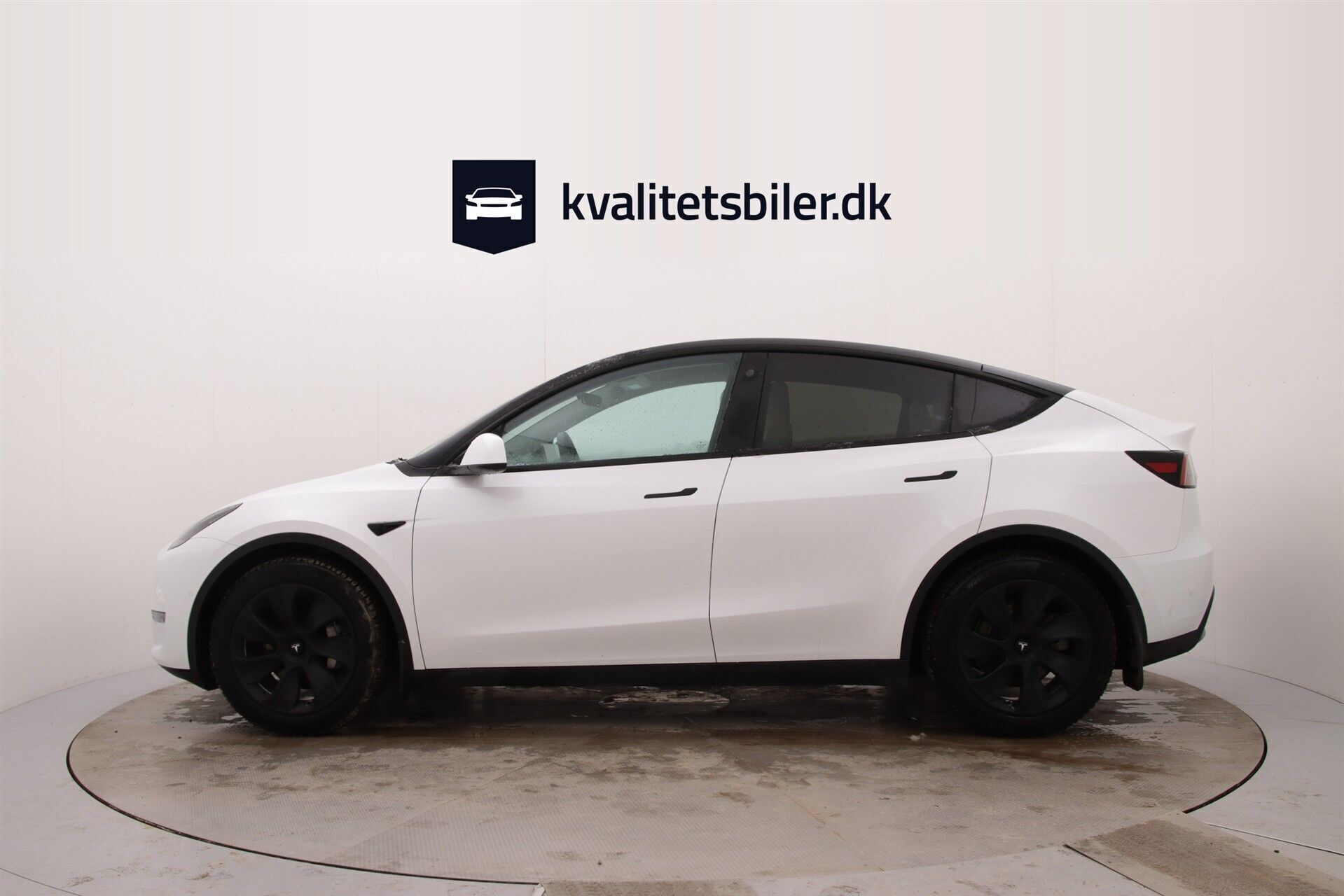 Tesla Model Y EL Long Range AWD 514HK 5d Aut.