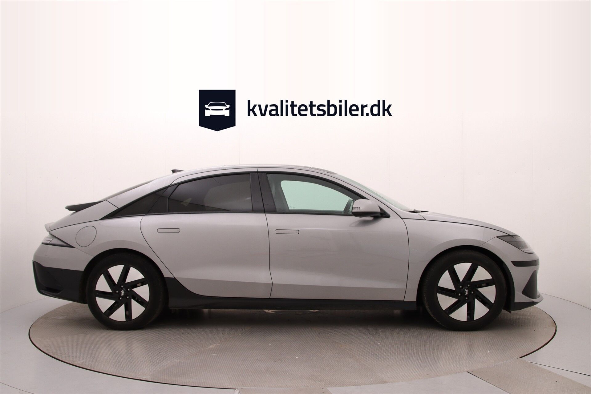 Hyundai Ioniq 6 Electric 77,4 kWh Advanced 229HK Aut.