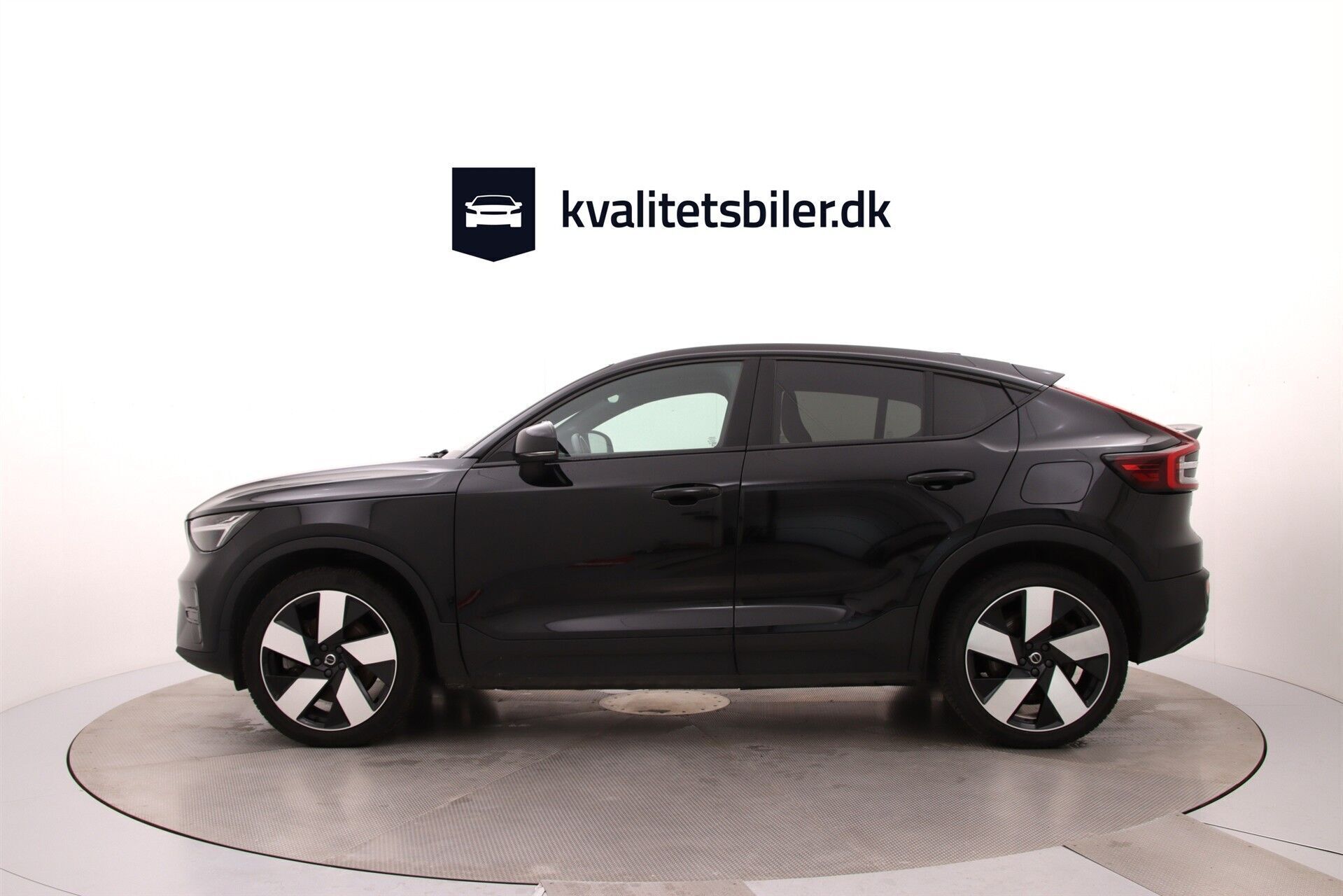 Volvo C40 P6 Recharge Core 231HK 4d Aut.