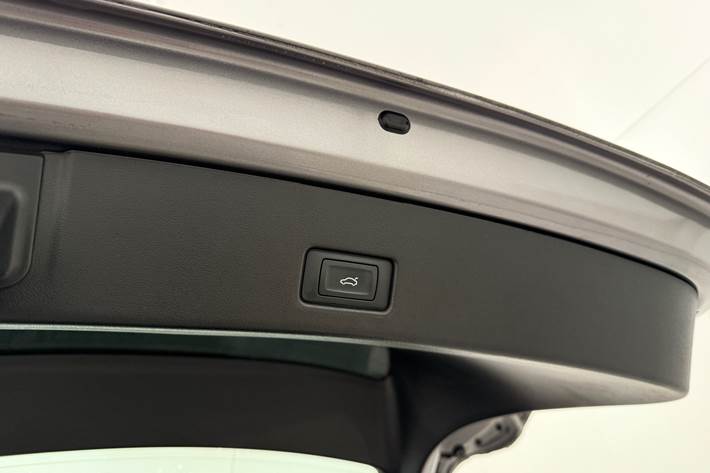 Grå Audi Q4 fra 2022