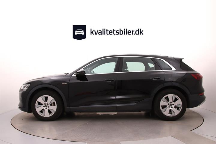 Sort Audi e-tron fra 2023