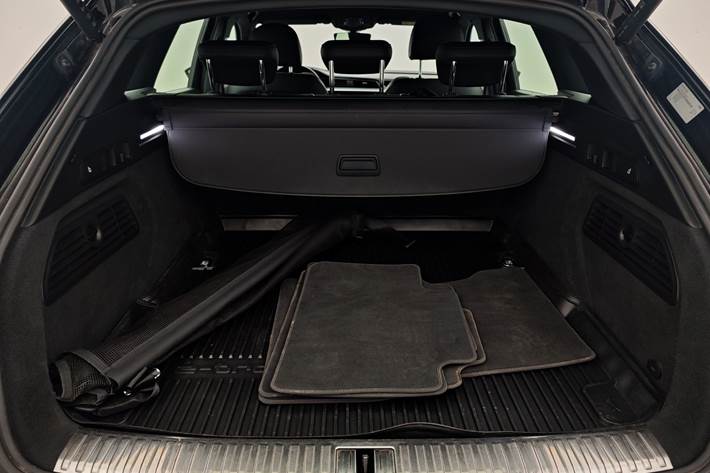 Sort Audi e-tron fra 2022