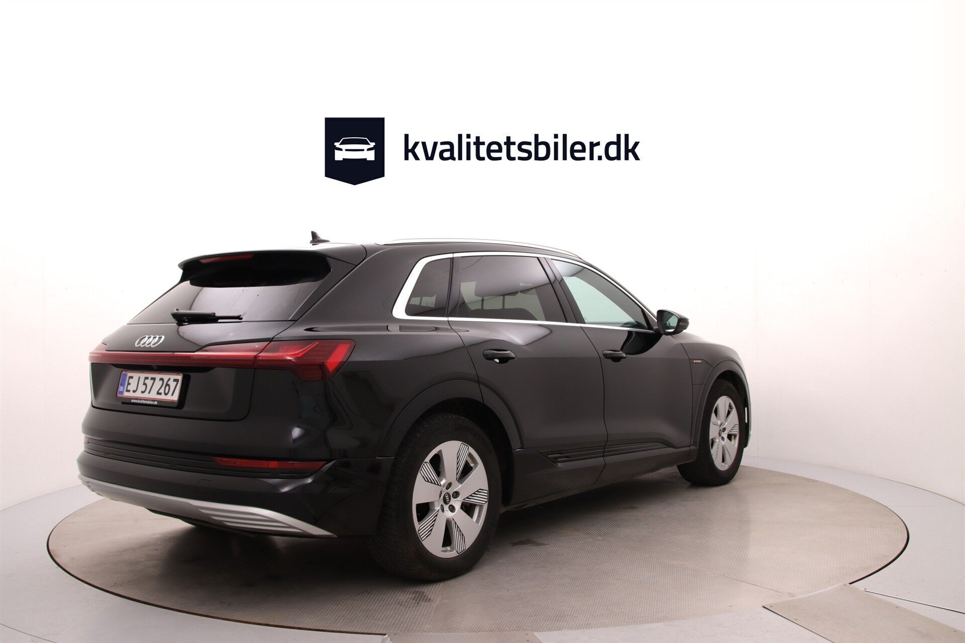 Sort Audi e-tron fra 2022